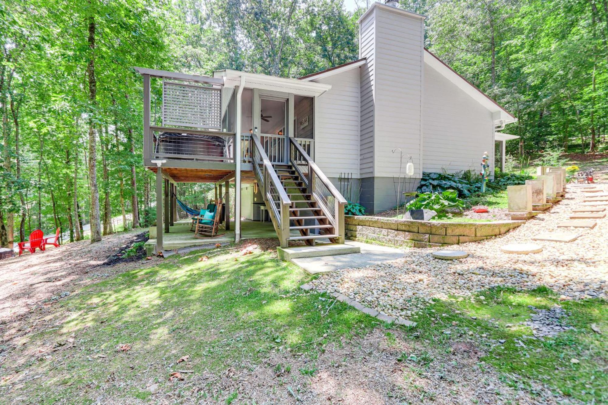 Pet-Friendly Home With Hot Tub In Blue Ridge! Ngoại thất bức ảnh